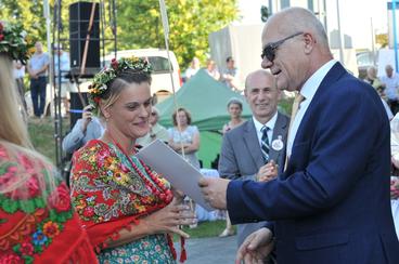 Święto Plonów Powiatu Wieluńskiego odbyło się w Osjakowie